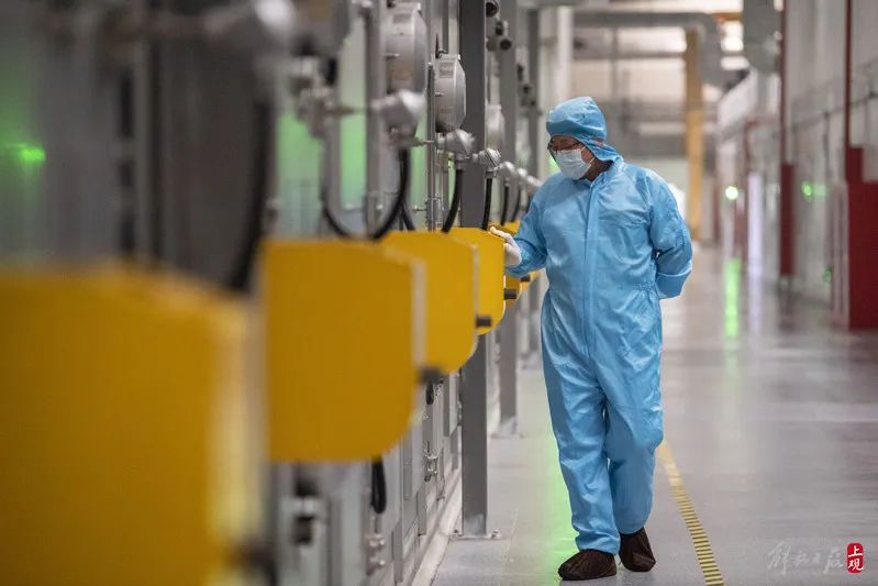 1670557878389211 1670557878389211