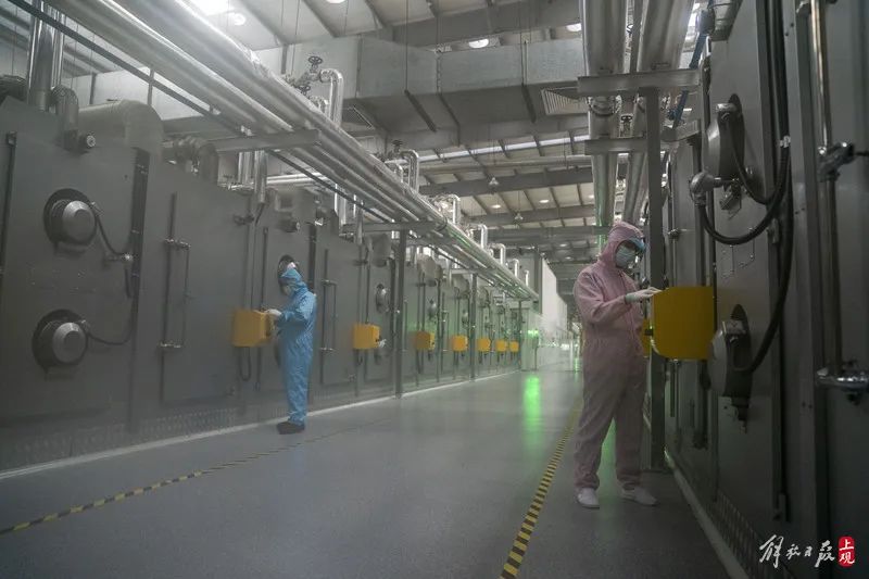 1670557879140335 1670557879140335