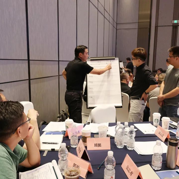 1720516422570932 1720516422570932